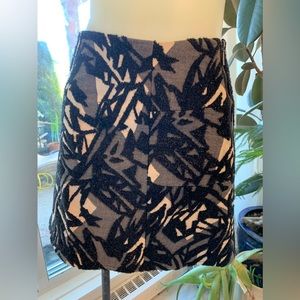 Zara Basic White Geometric Pattern Grey and Black Textured Mini Skirt Size US S